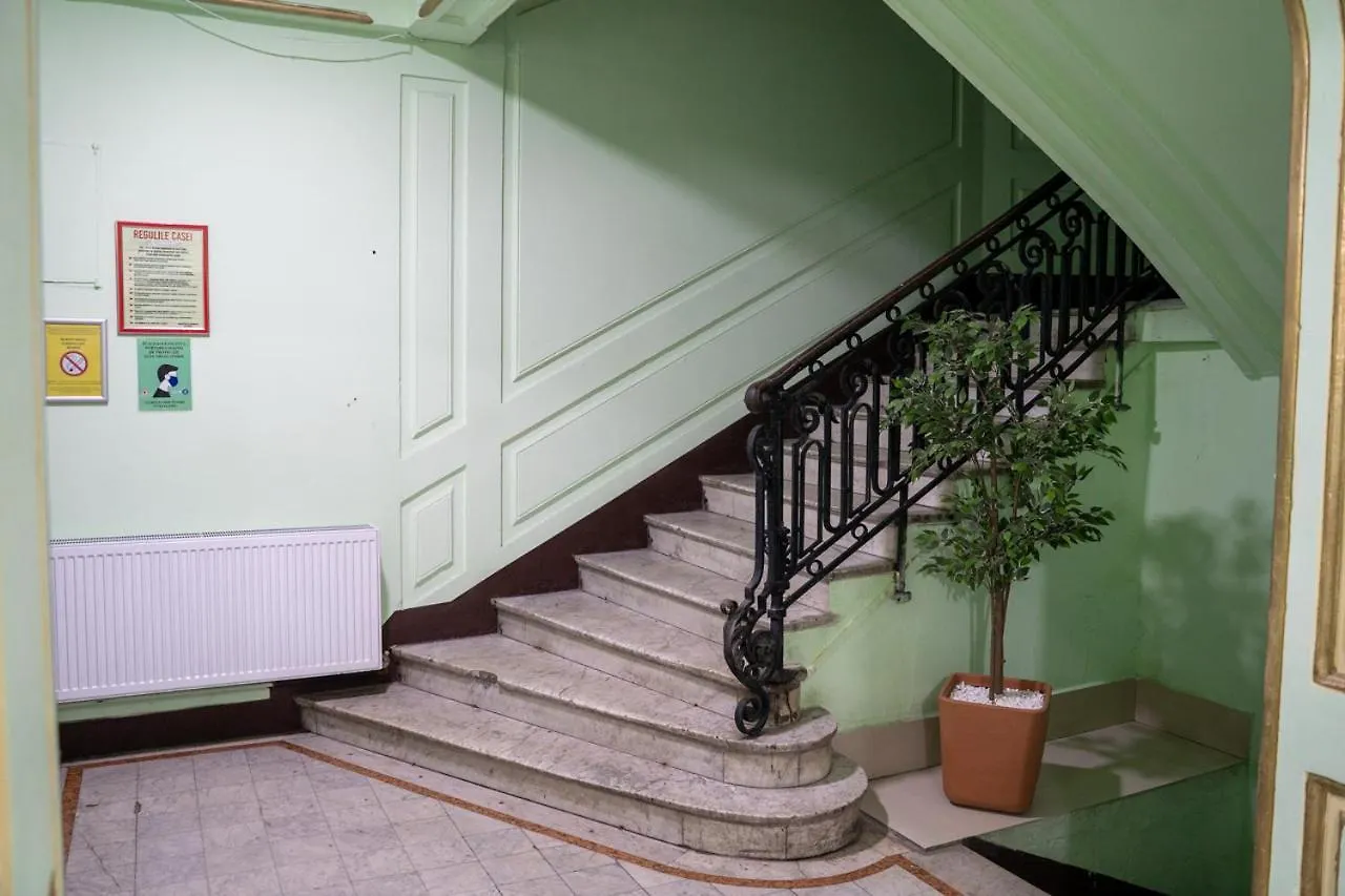 Live Bucharest Apartment