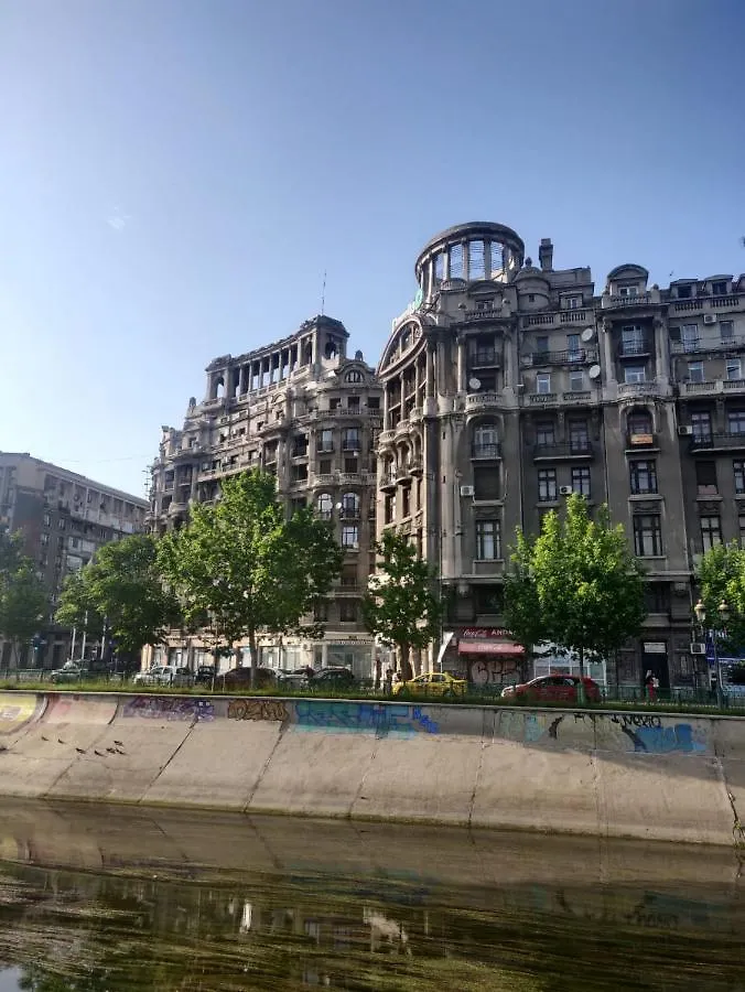 Live Bucharest Apartment
